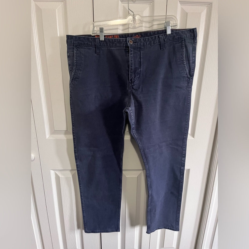 Dockers Men's Khakis Navy Waist 44x32
